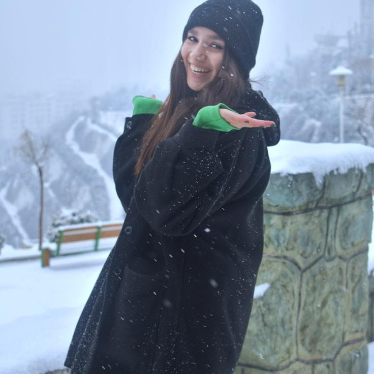 Olivia Carter - Founder of BeyondBorders Family